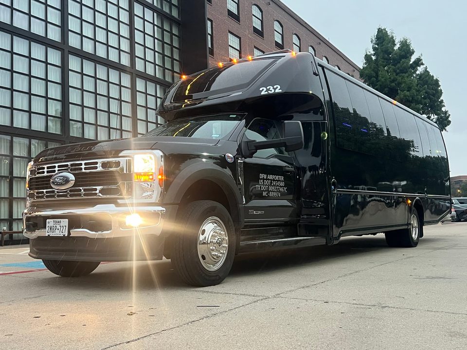 MK Luxury Coach convention transport — group operations in Dallas-Fort Worth